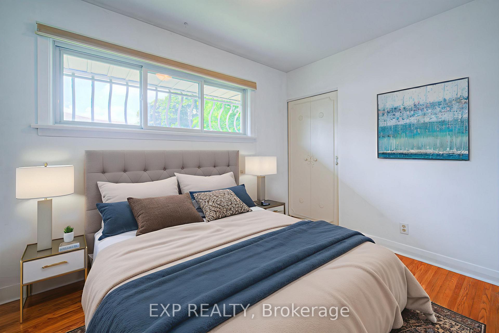 Photo 16 of 56 Cardinal Crescent S, Waterloo — HOMEH