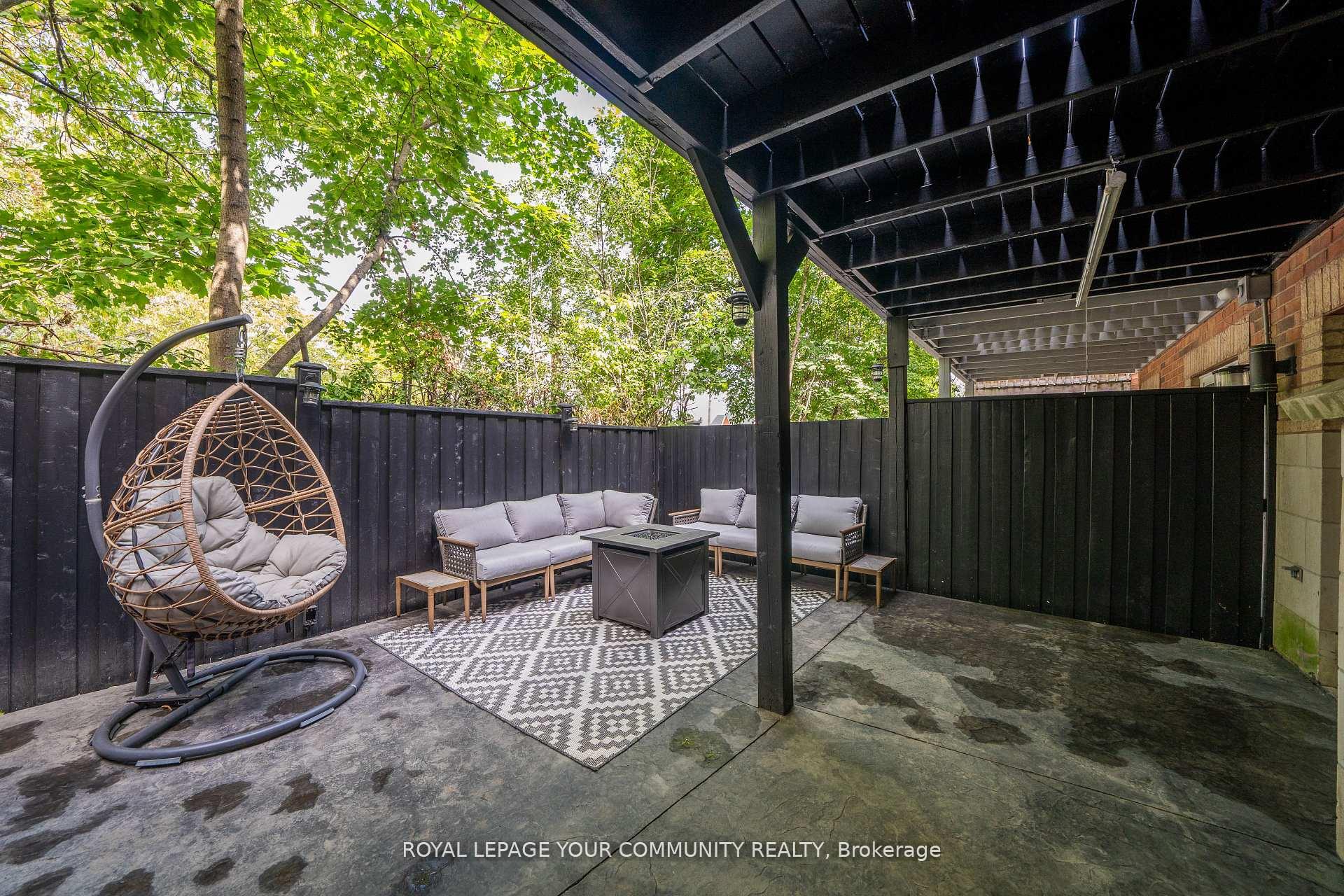 Photo 26 of Unit 5, 8032 Kipling Avenue, Vaughan, West Woodbridge — HOMEH