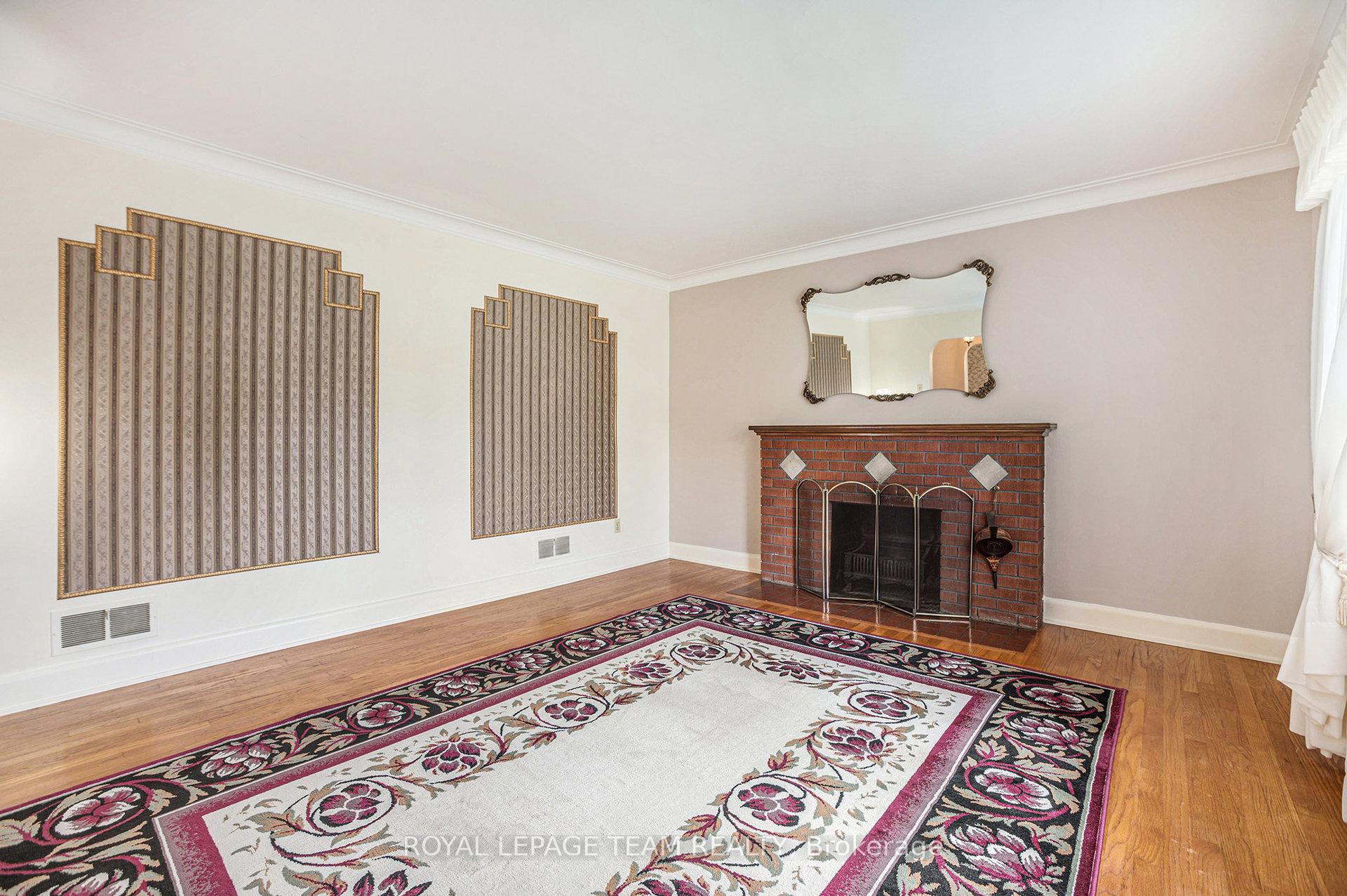 Photo 4 of 1500 Orchard Avenue, Ottawa, Alta Vista — HOMEH