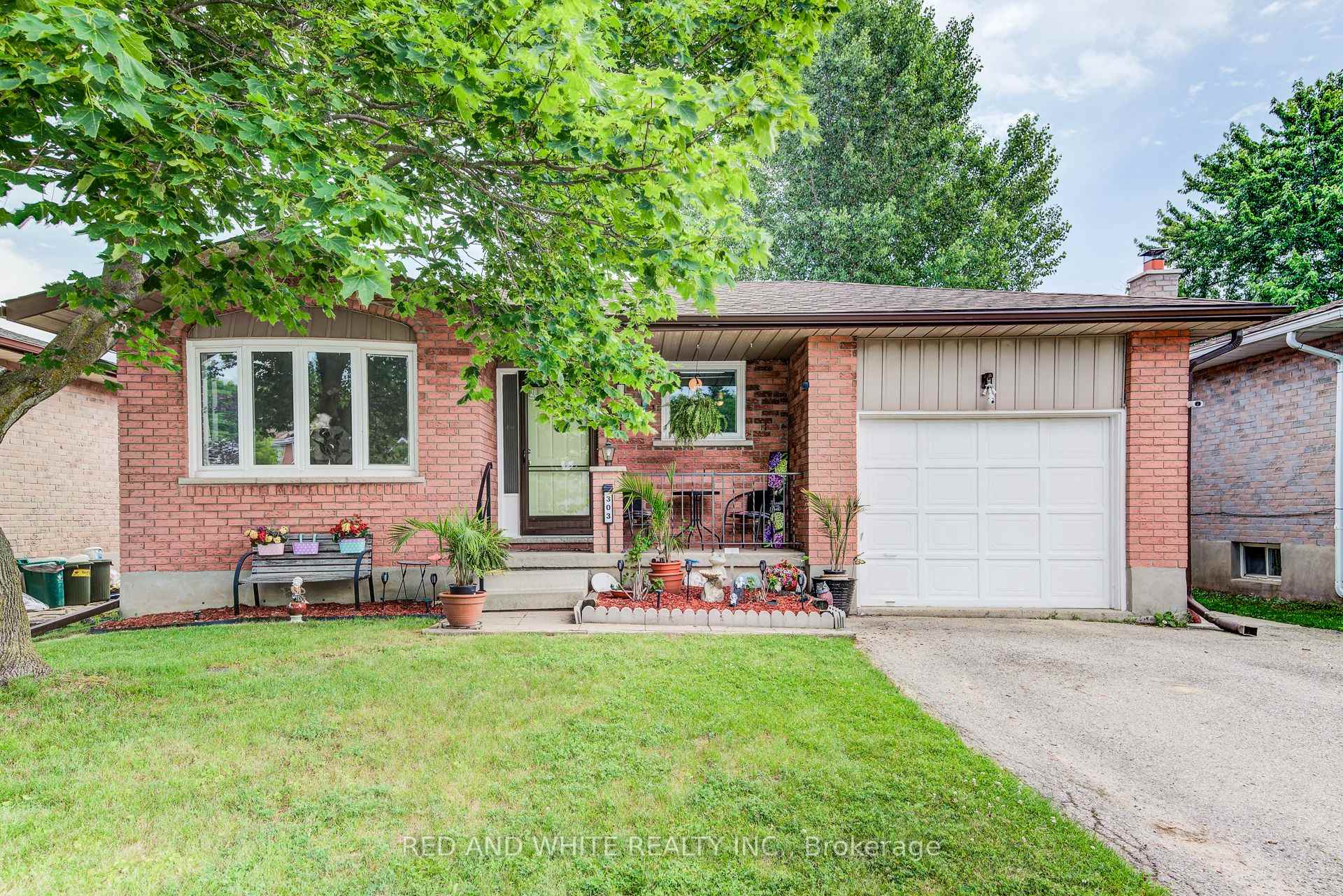 Photo 1 of 303 Conservation Drive, Waterloo — HOMEH