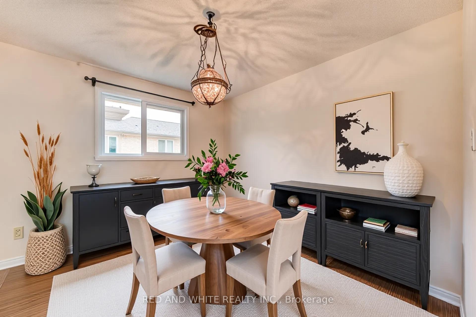 Photo 11 of 303 Conservation Drive, Waterloo — HOMEH