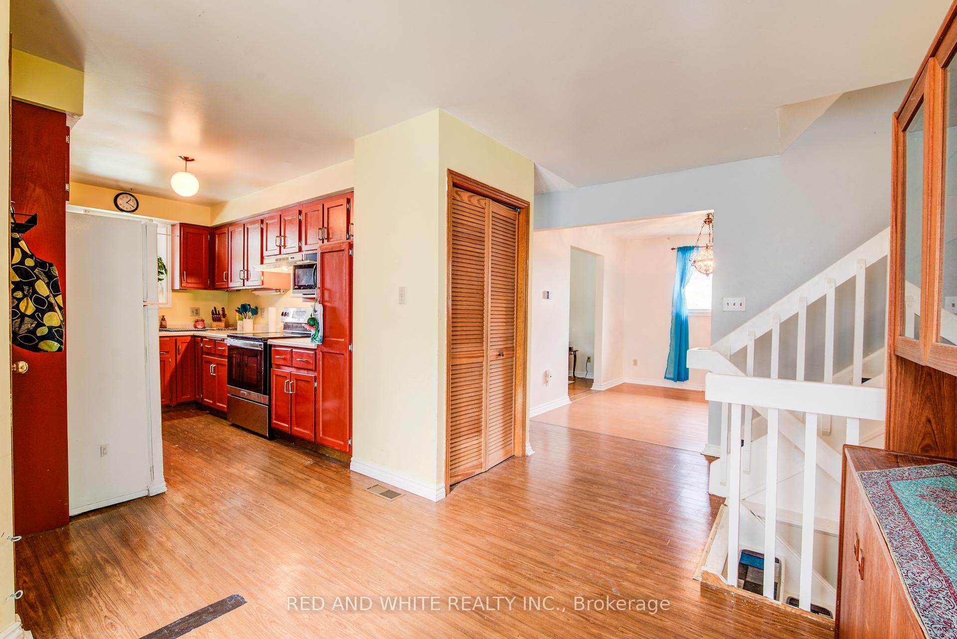 Photo 15 of 303 Conservation Drive, Waterloo — HOMEH