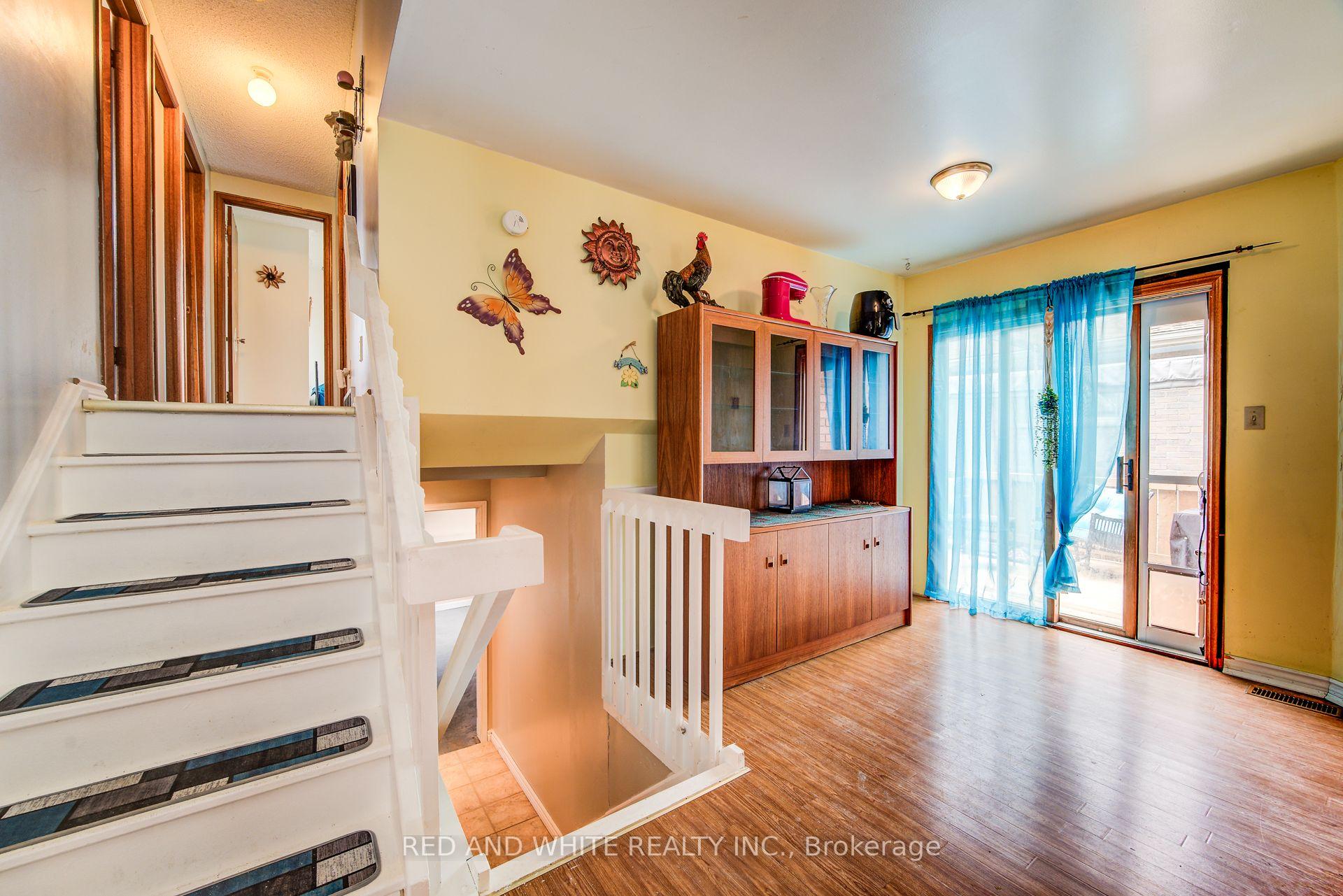 Photo 21 of 303 Conservation Drive, Waterloo — HOMEH