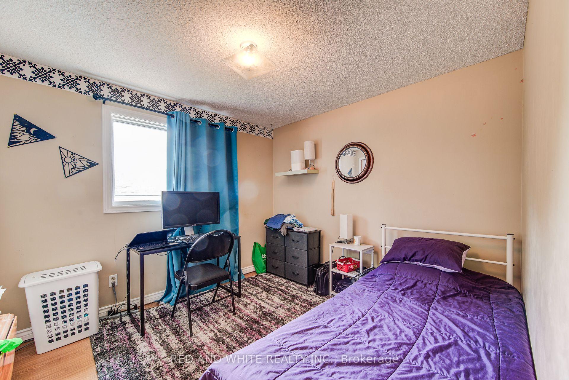Photo 23 of 303 Conservation Drive, Waterloo — HOMEH