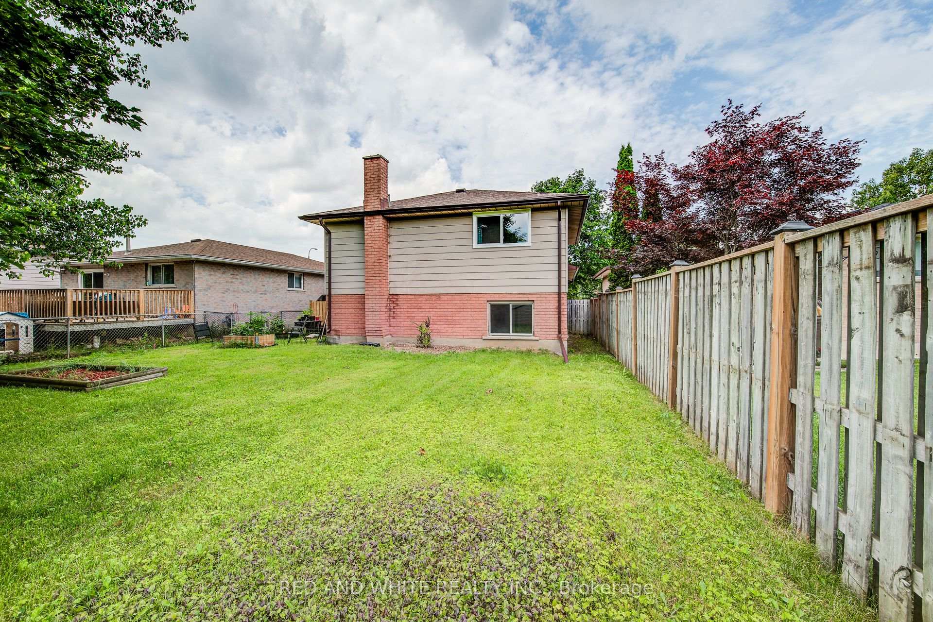 Photo 44 of 303 Conservation Drive, Waterloo — HOMEH