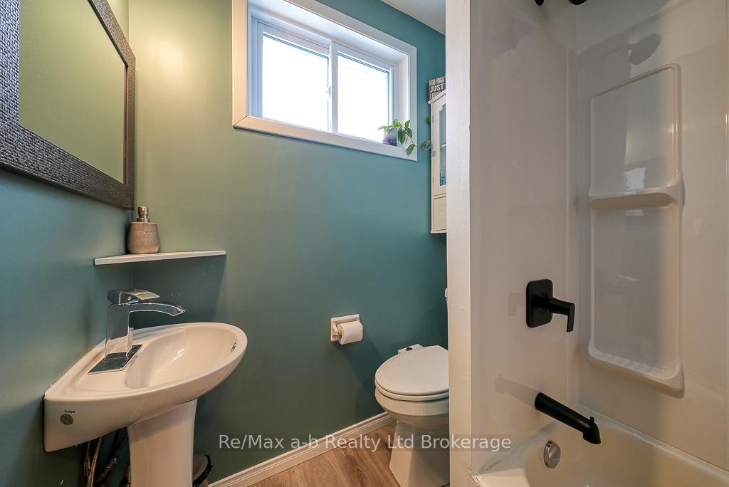 Photo 30 of 170 Chestnut Street, West Elgin, West Lorne — HOMEH