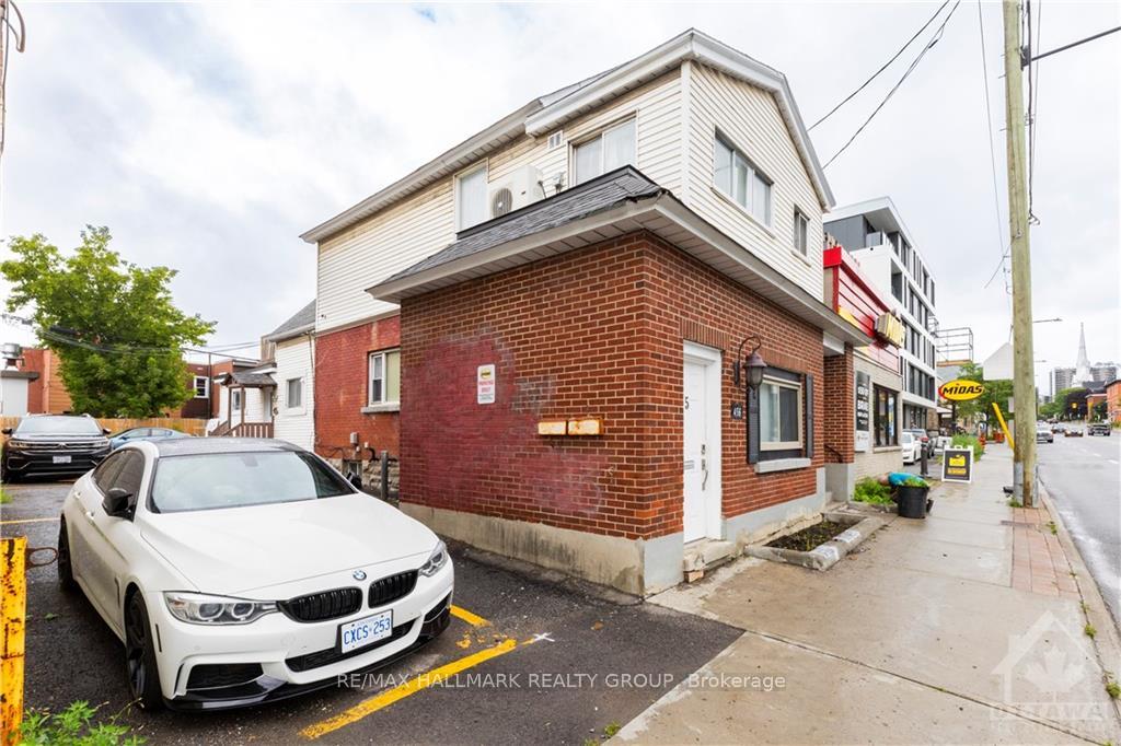 Front of Unit 3, 456 Bronson Avenue