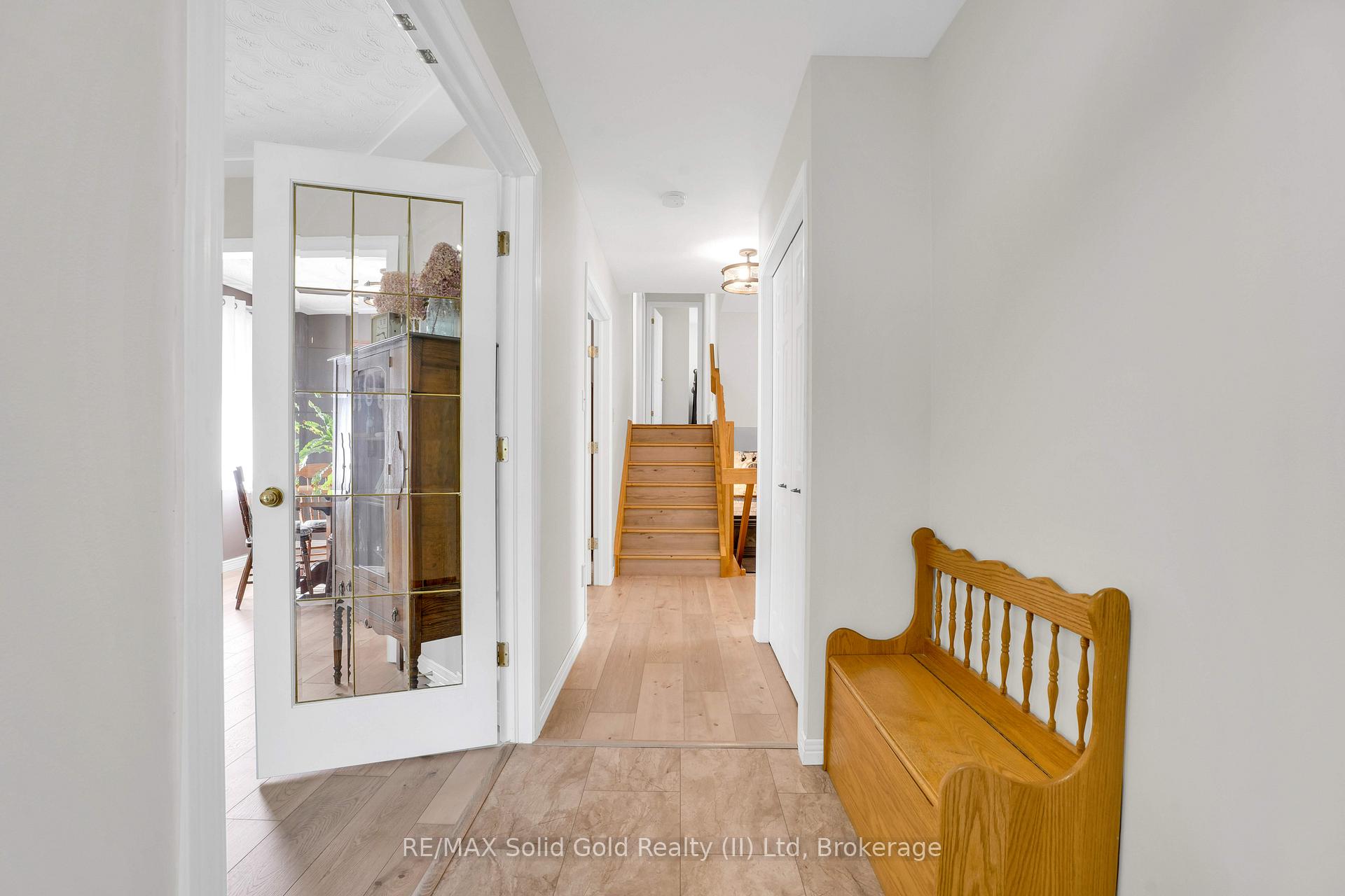 Photo 7 of 612 Sprucehurst Crescent, Waterloo — HOMEH