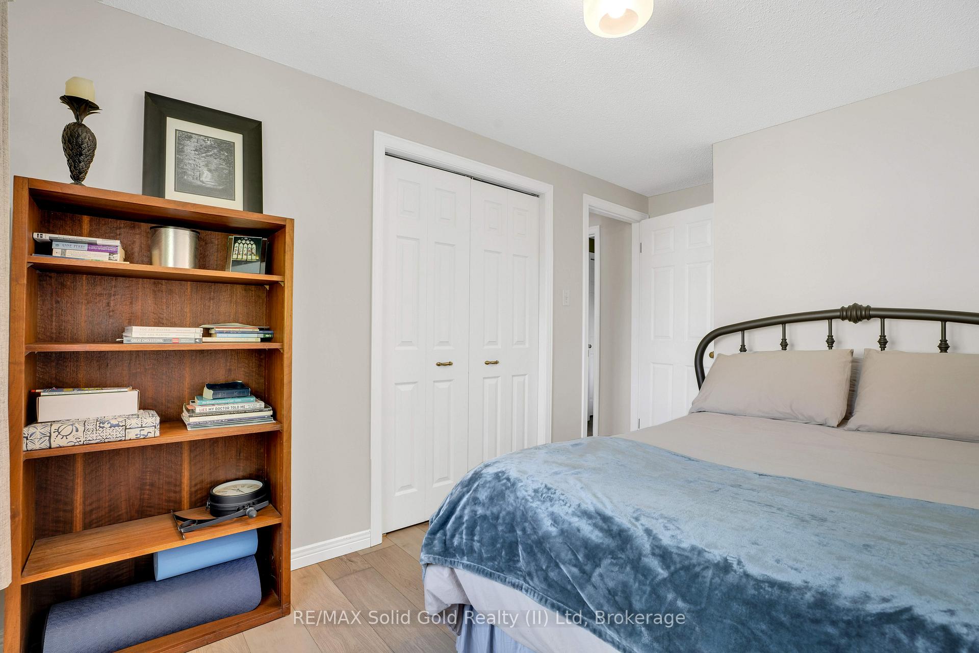 Photo 25 of 612 Sprucehurst Crescent, Waterloo — HOMEH