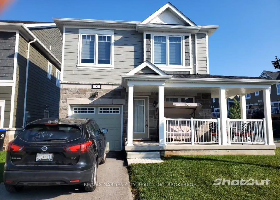 Front of 8 Hills Thistle Drive