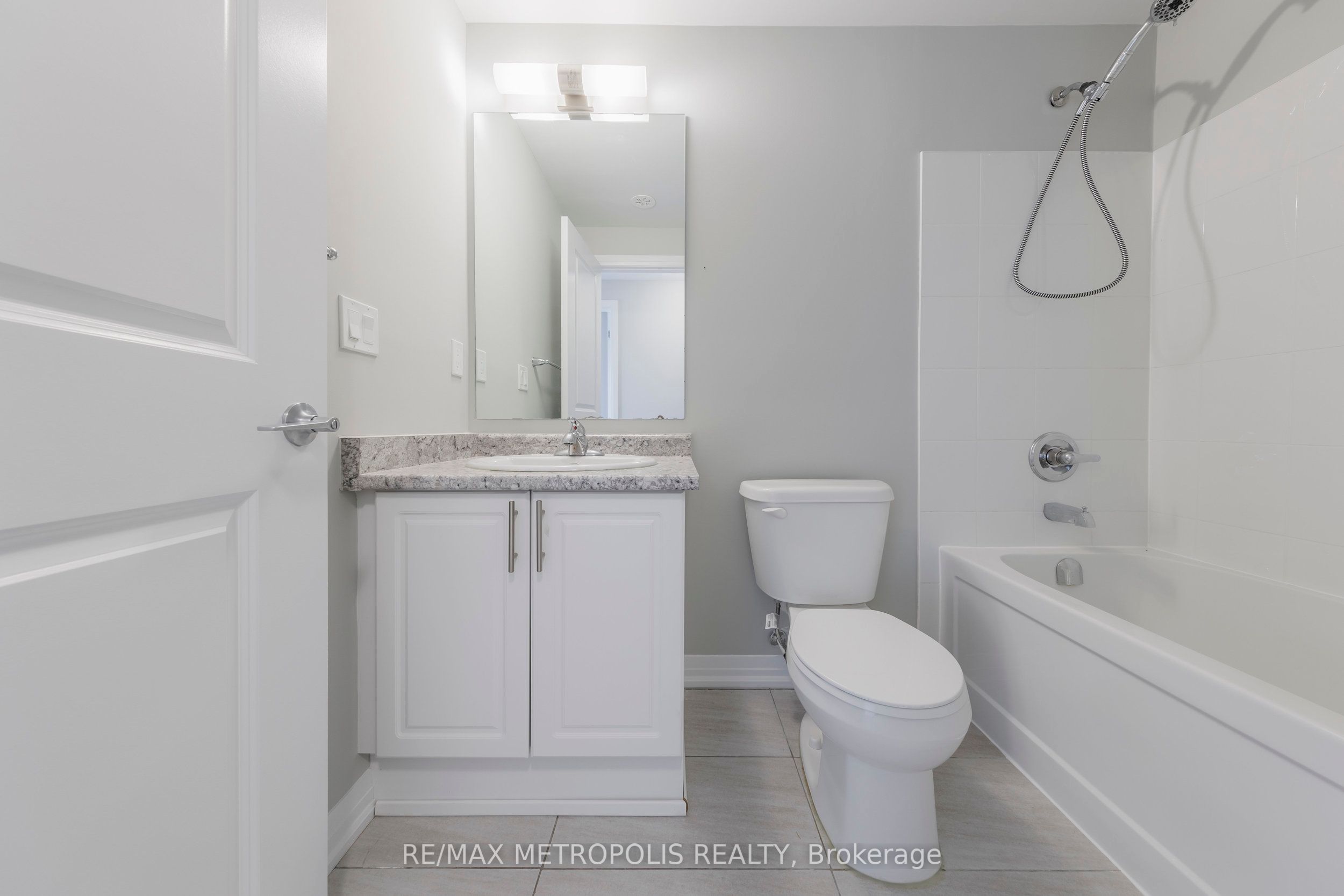 Photo 32 of Unit 719, 2635 William Jackson Drive, Pickering, Duffin Heights — HOMEH