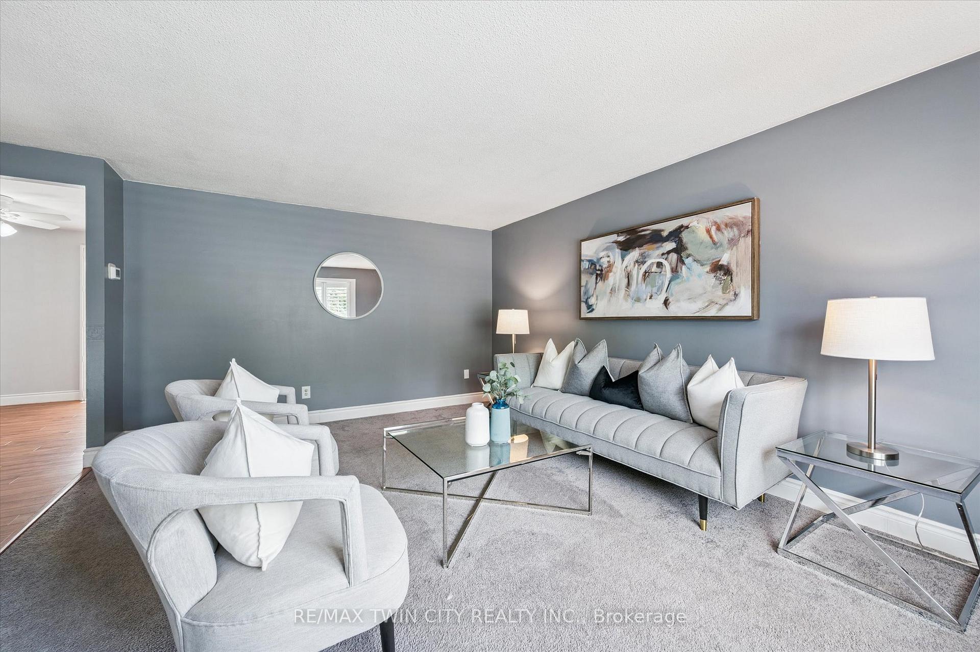 Photo 10 of 115 Lillian Drive, Waterloo — HOMEH