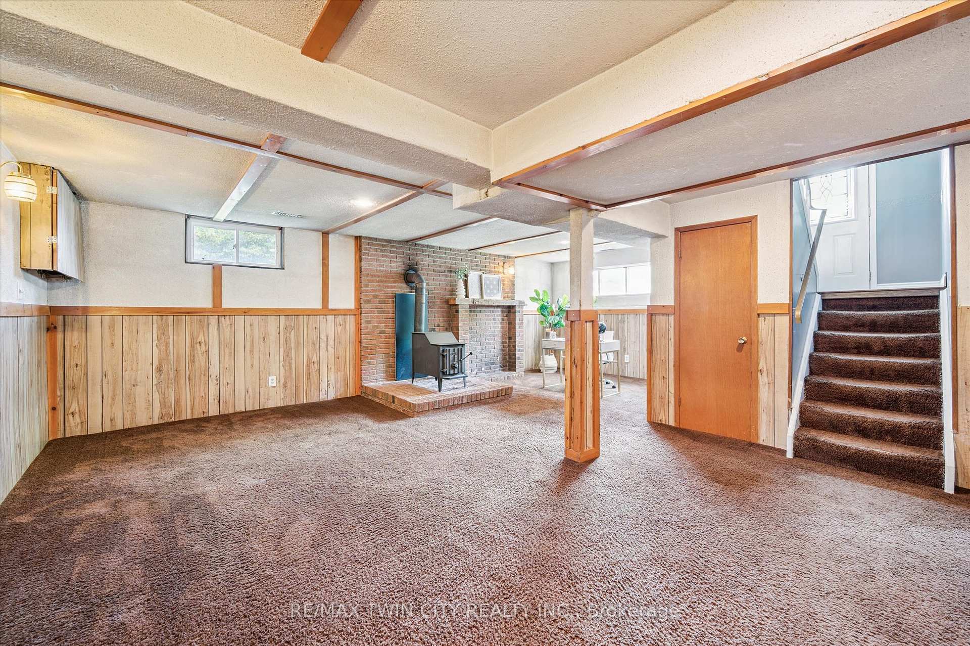 Photo 27 of 115 Lillian Drive, Waterloo — HOMEH