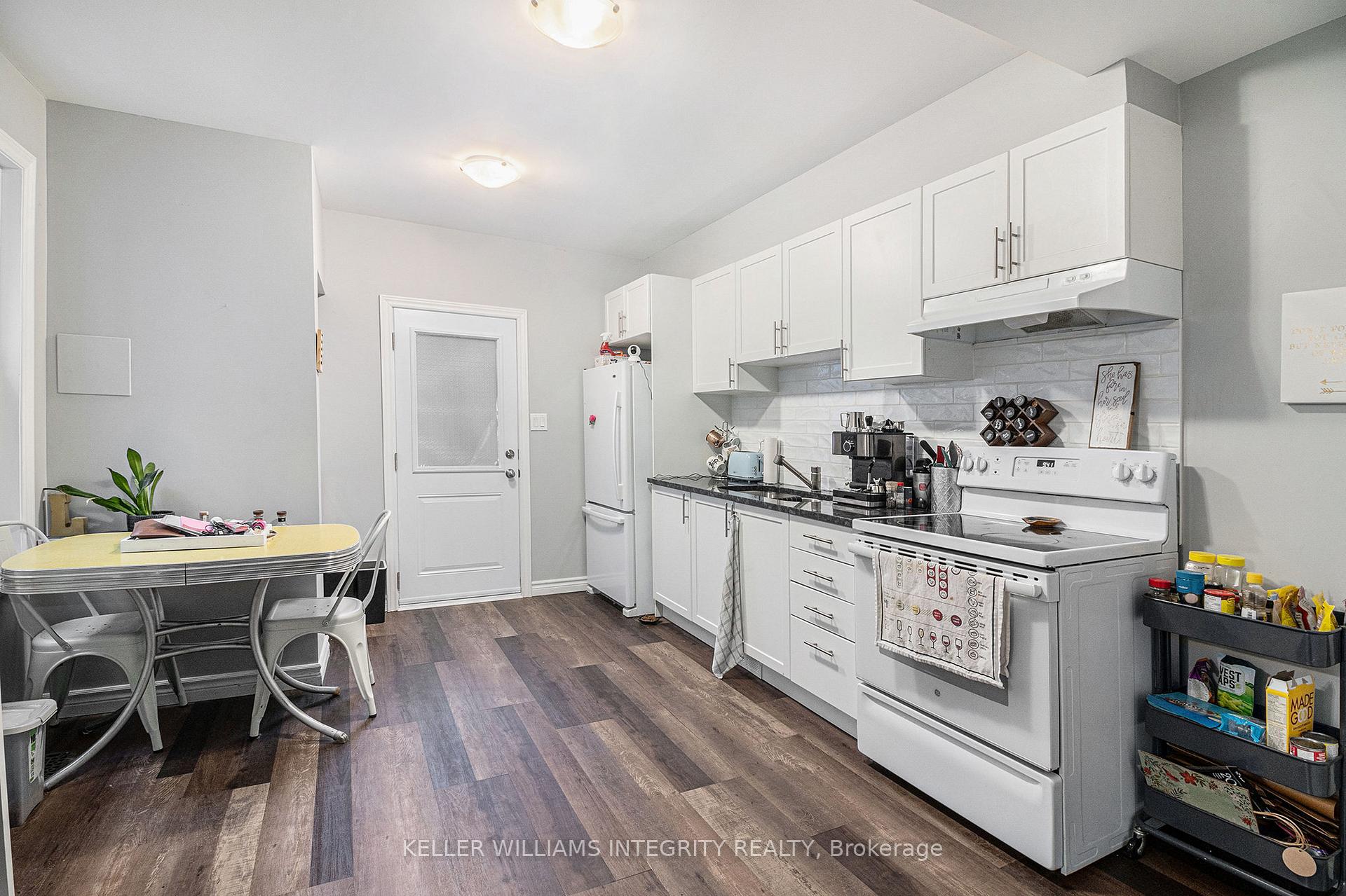 Photo 11 of Unit 1&2, 145 Eccles Street, Ottawa, West Centre Town — HOMEH