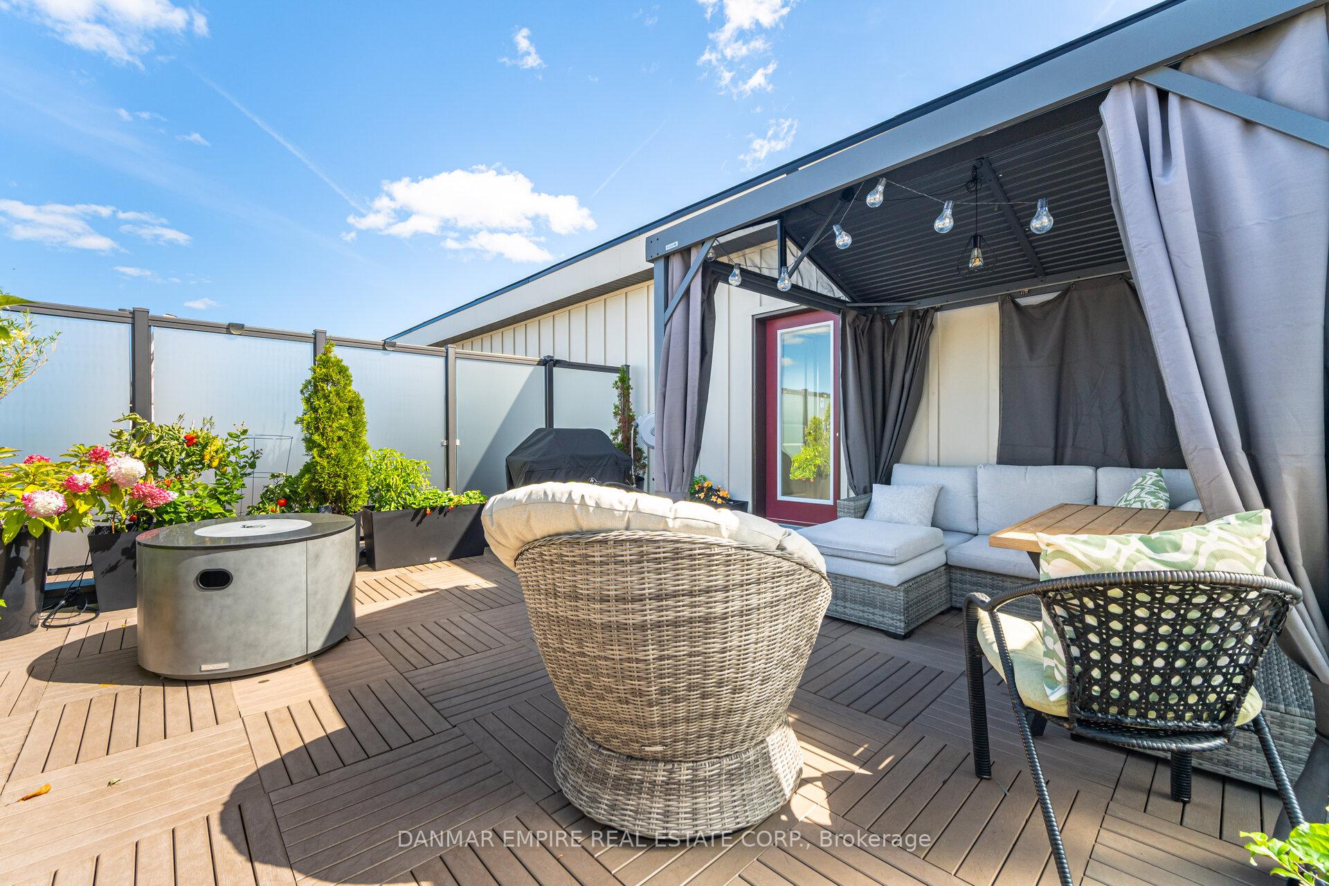 Photo 45 of 45 Cohen Way, Vaughan, Patterson — HOMEH