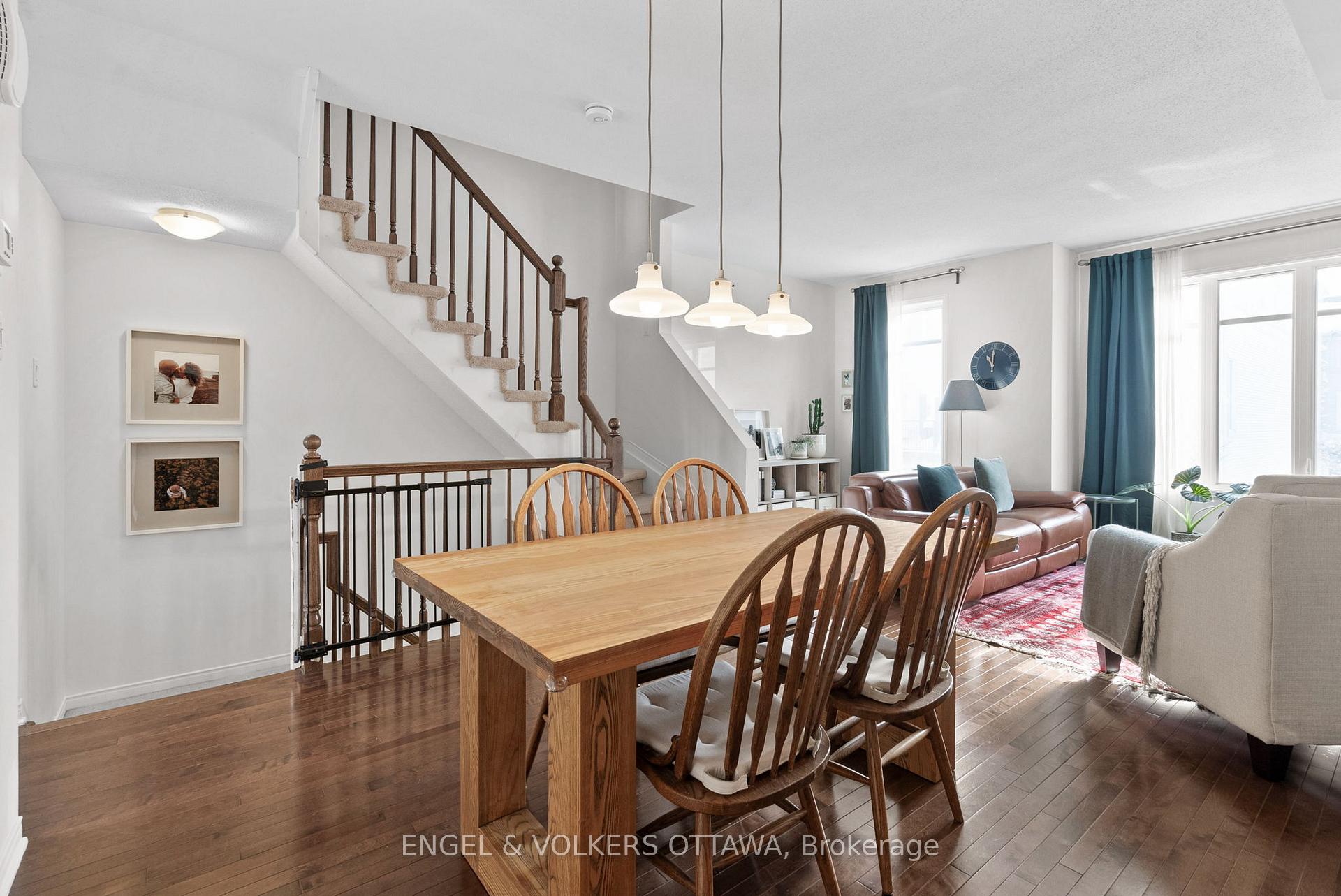 Photo 14 of 70 Songbird Private, Ottawa, Westcliffe Estates — HOMEH