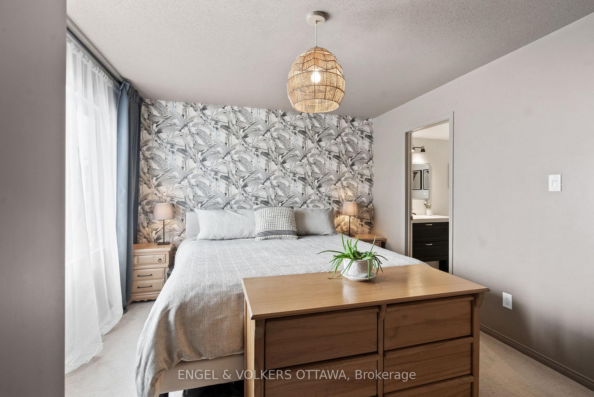 Photo 25 of 70 Songbird Private, Ottawa, Westcliffe Estates — HOMEH
