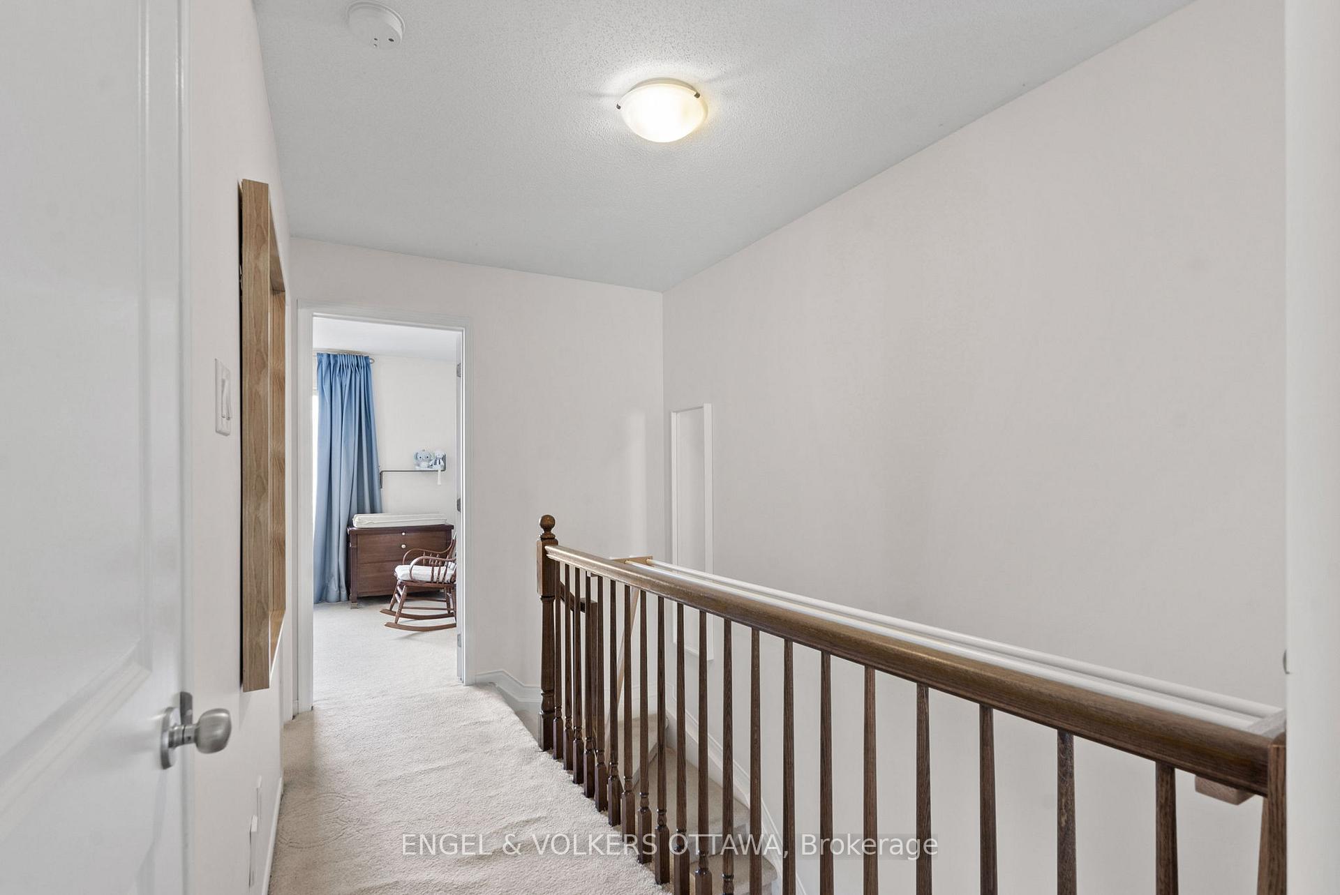 Photo 24 of 70 Songbird Private, Ottawa, Westcliffe Estates — HOMEH