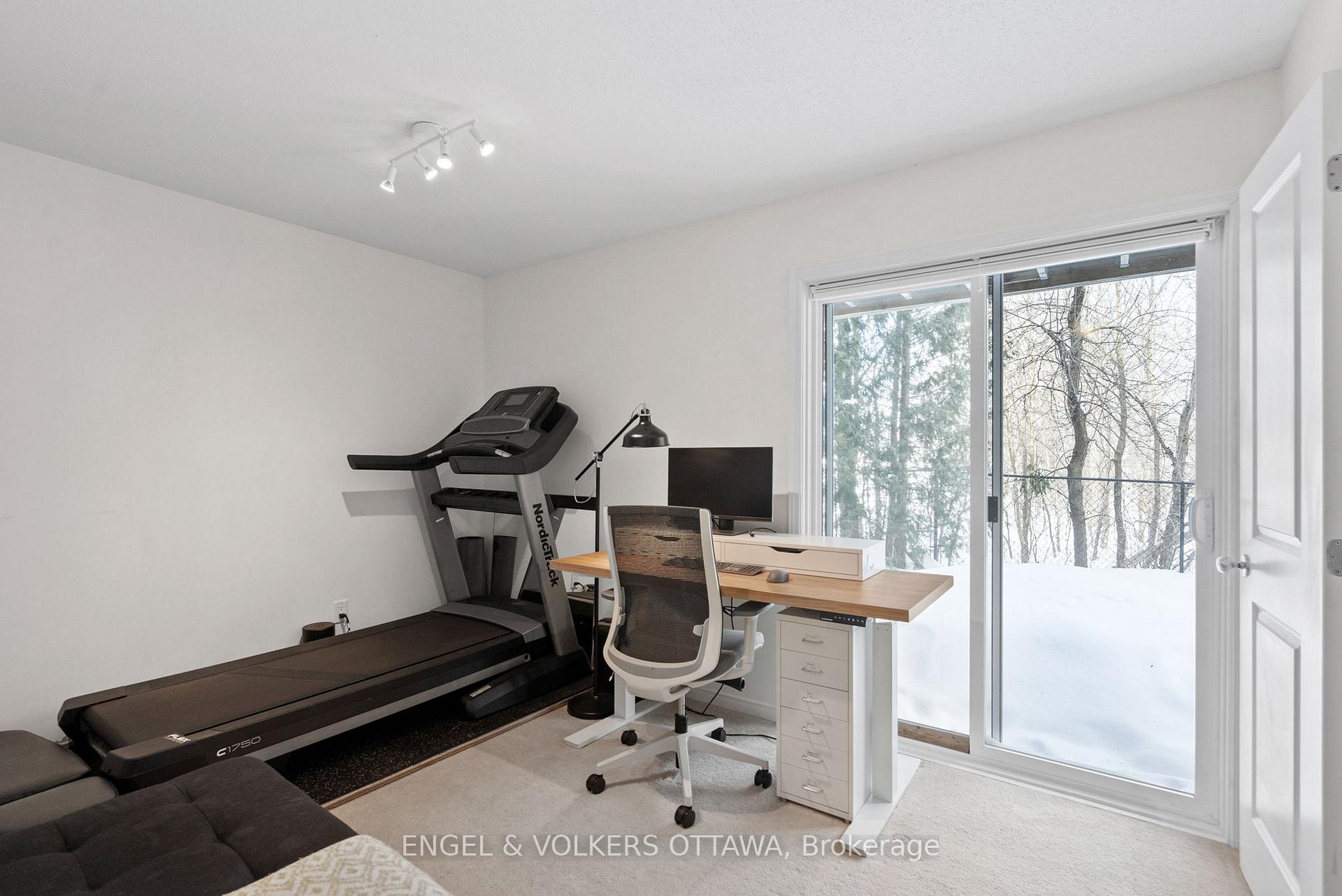 Photo 28 of 70 Songbird Private, Ottawa, Westcliffe Estates — HOMEH