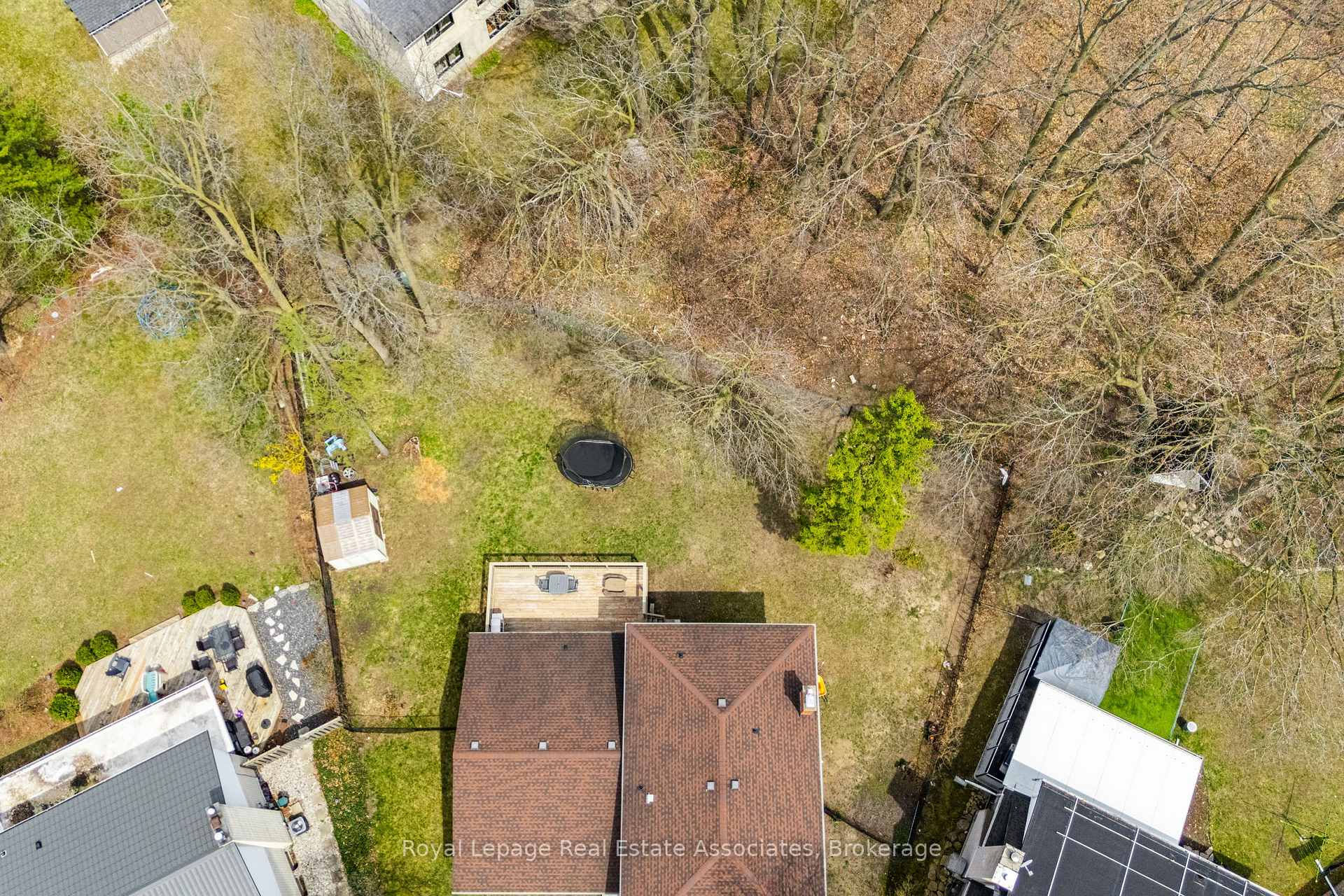 Photo 43 of 104 Cardinal Crescent S, Waterloo — HOMEH