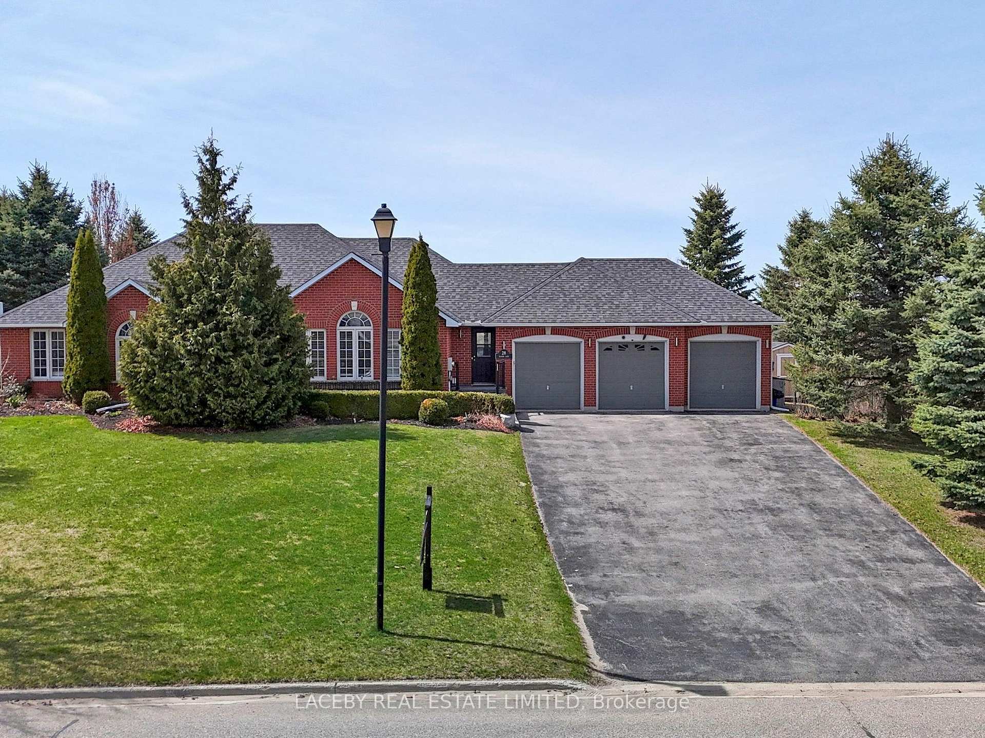 Front of 28 Kester Lane