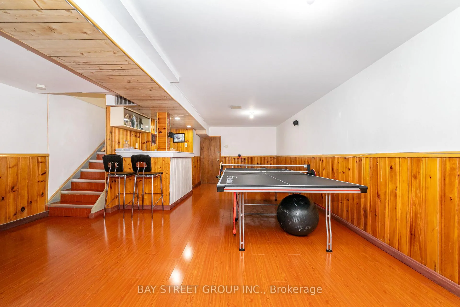 Photo 25 of 61 Mabley Crescent, Vaughan, Lakeview Estates — HOMEH