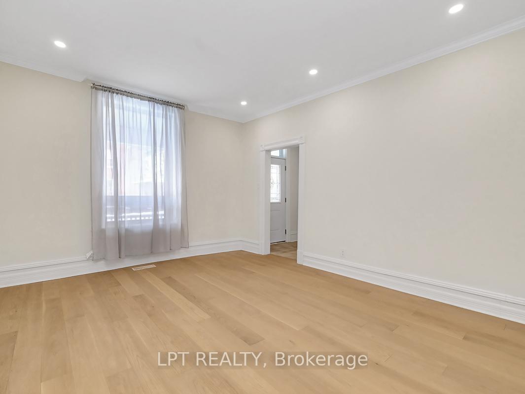 Photo 4 of 134 Primrose Avenue, Ottawa, West Centre Town — HOMEH