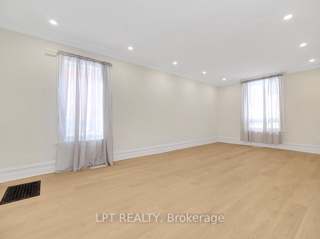 Photo 12 of 134 Primrose Avenue, Ottawa, West Centre Town — HOMEH