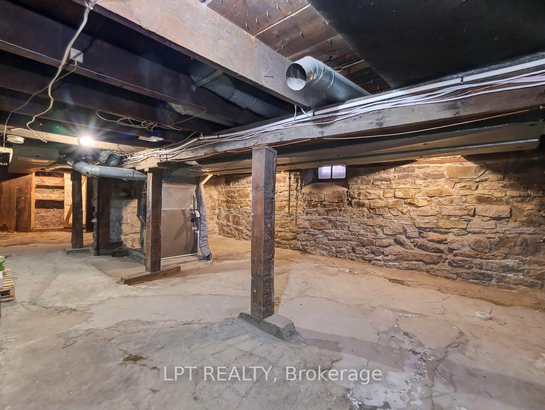Photo 33 of 134 Primrose Avenue, Ottawa, West Centre Town — HOMEH