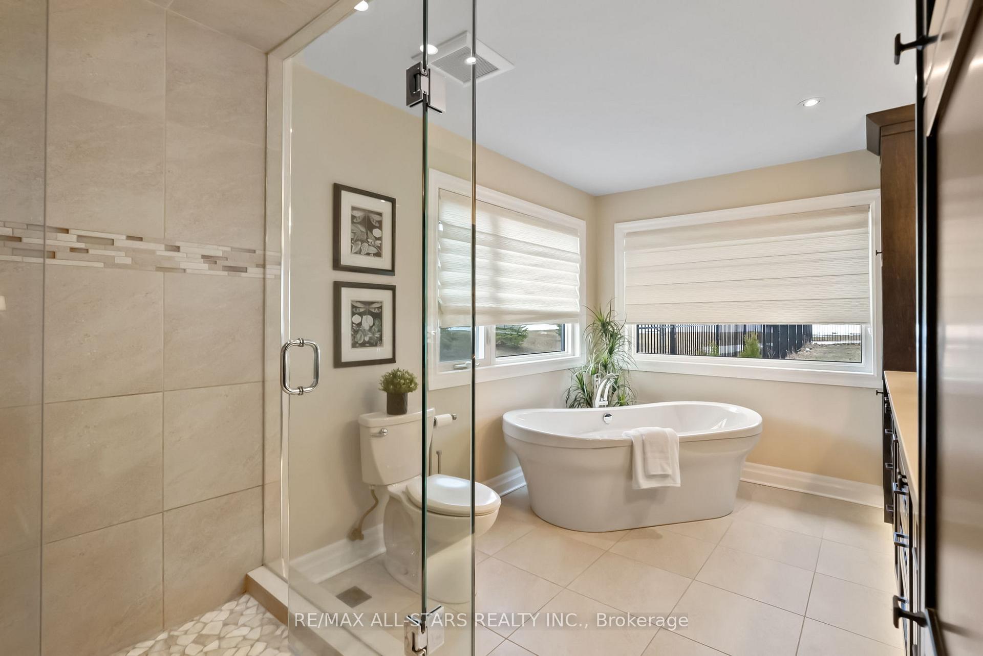Photo 23 of 23 Silver Spring Crescent, Uxbridge, Rural Uxbridge — HOMEH
