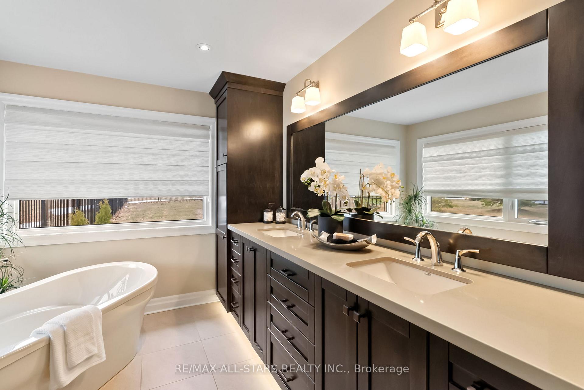 Photo 24 of 23 Silver Spring Crescent, Uxbridge, Rural Uxbridge — HOMEH