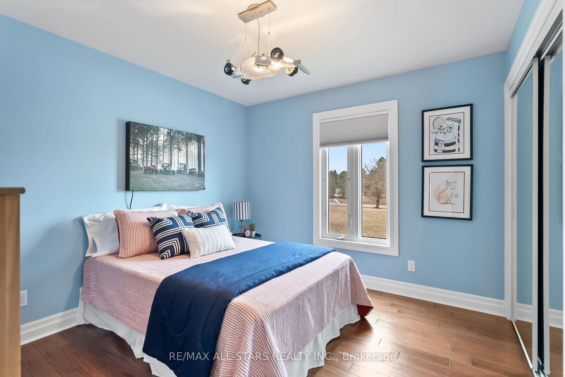 Photo 27 of 23 Silver Spring Crescent, Uxbridge, Rural Uxbridge — HOMEH