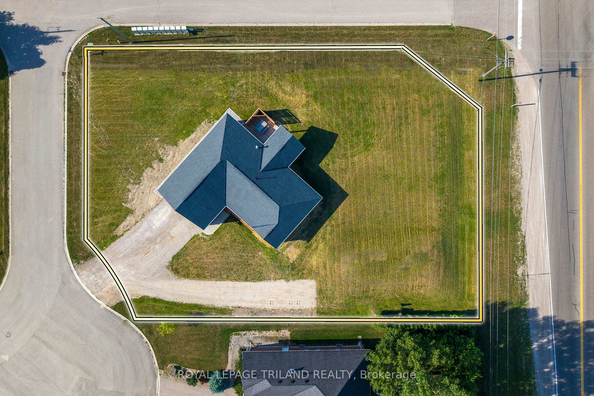 Photo 5 of 72832 Cantin Court, Bluewater, Hay — HOMEH
