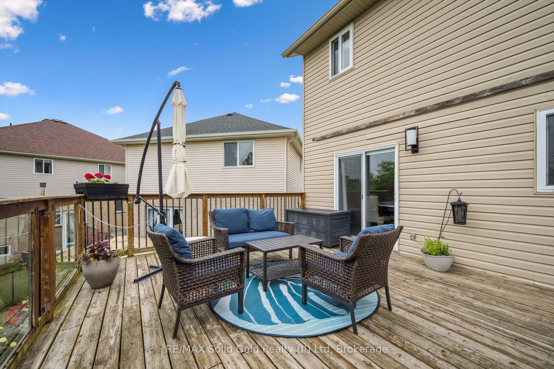 Photo 34 of 227 Buttercup Court, Waterloo — HOMEH