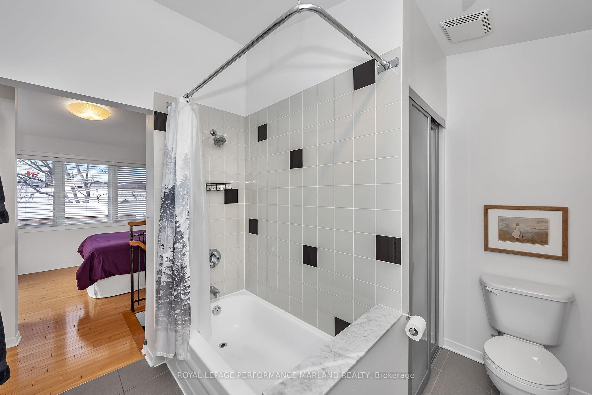Photo 23 of 1139 Gladstone Avenue, Ottawa, Hintonburg — HOMEH