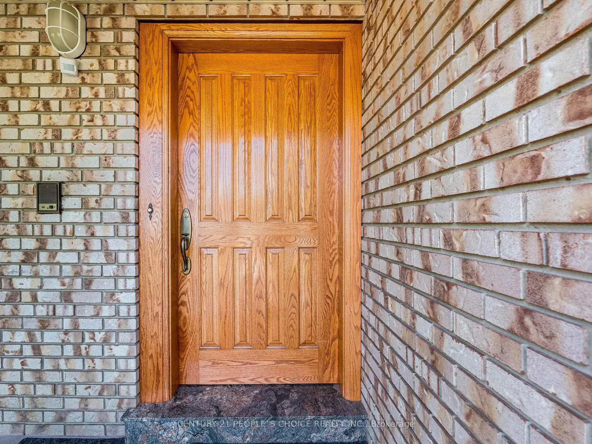 Photo 4 of Unit Upper, 110 Houston Road, Vaughan, West Woodbridge — HOMEH