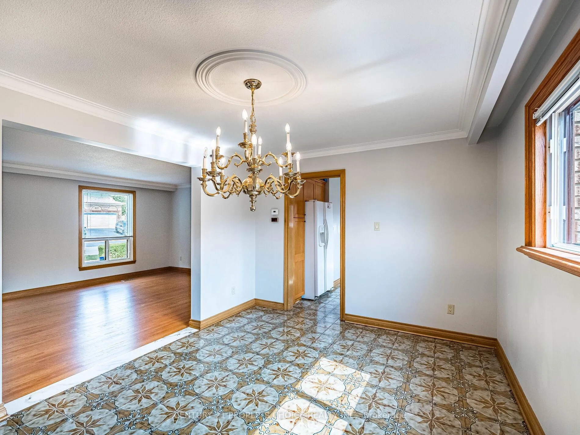 Photo 14 of Unit Upper, 110 Houston Road, Vaughan, West Woodbridge — HOMEH