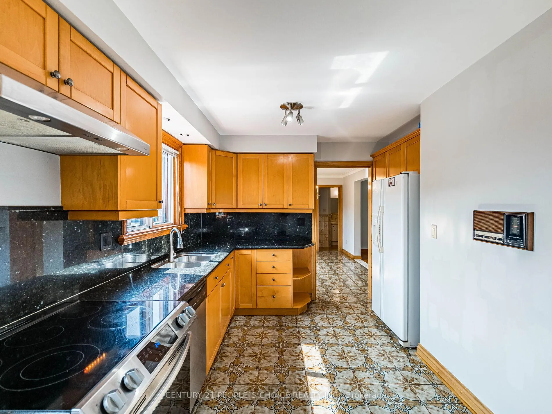 Photo 19 of Unit Upper, 110 Houston Road, Vaughan, West Woodbridge — HOMEH