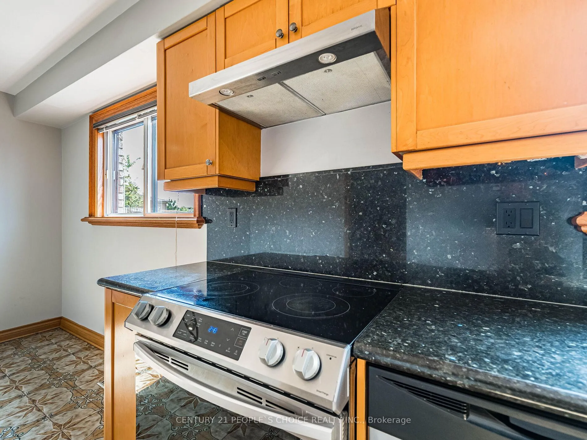 Photo 22 of Unit Upper, 110 Houston Road, Vaughan, West Woodbridge — HOMEH