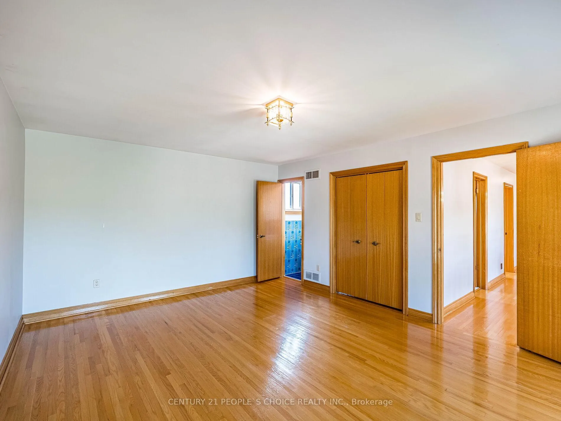 Photo 31 of Unit Upper, 110 Houston Road, Vaughan, West Woodbridge — HOMEH