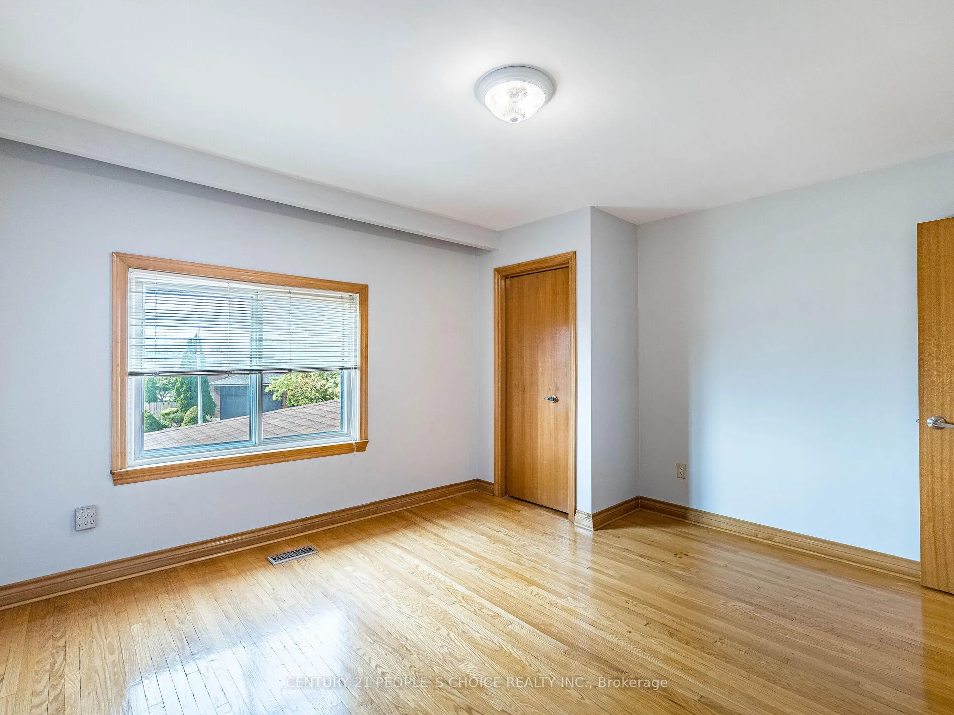 Photo 41 of Unit Upper, 110 Houston Road, Vaughan, West Woodbridge — HOMEH