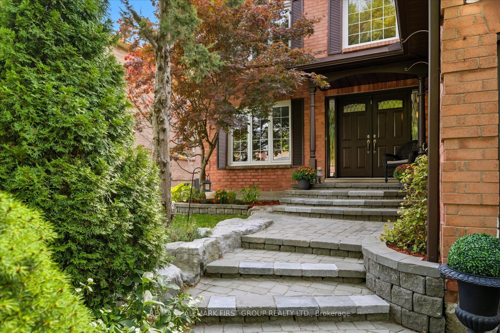 Photo 3 of 8 Withay Drive, Ajax, Central West — HOMEH