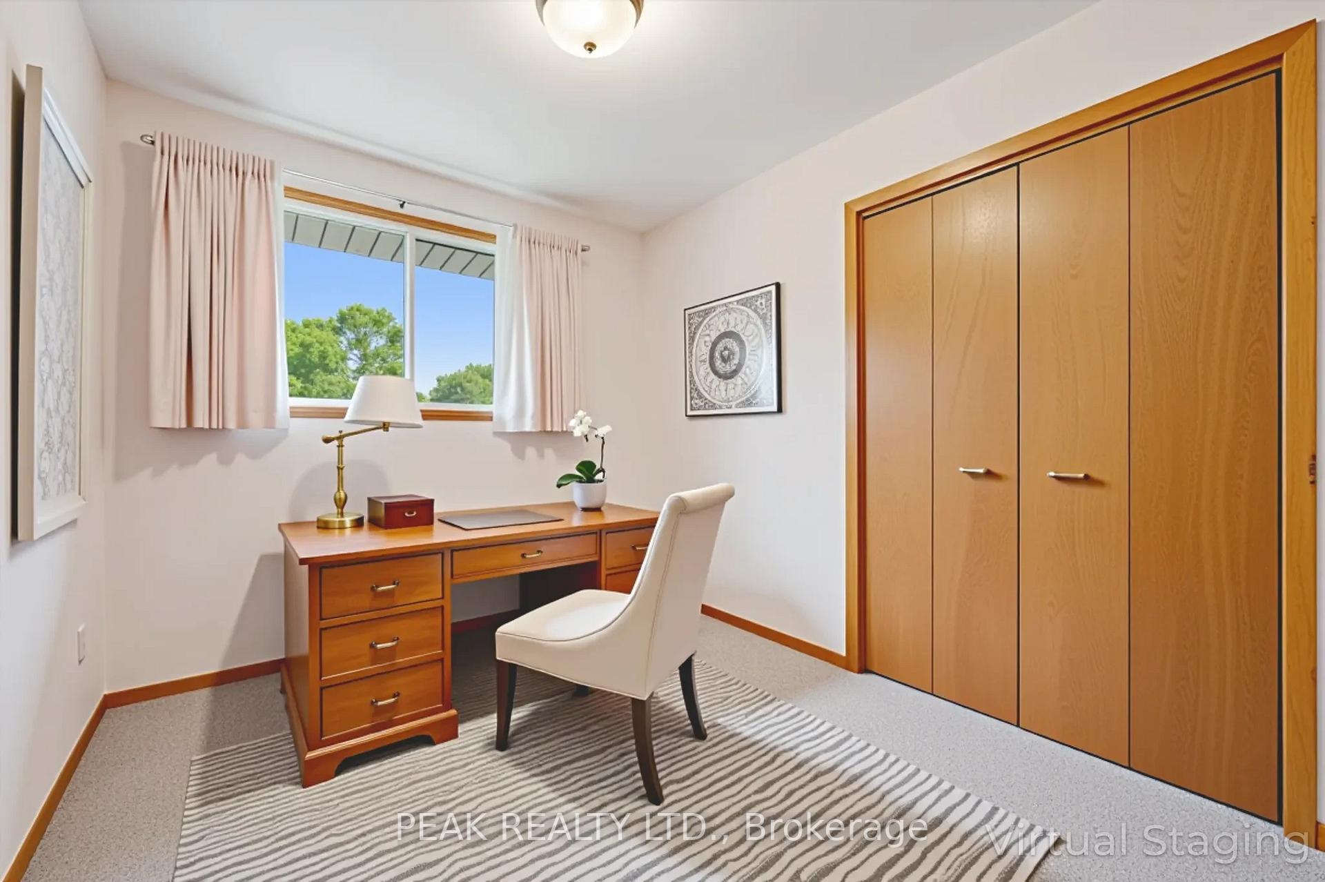Photo 16 of 553 Glendene Crescent, Waterloo — HOMEH