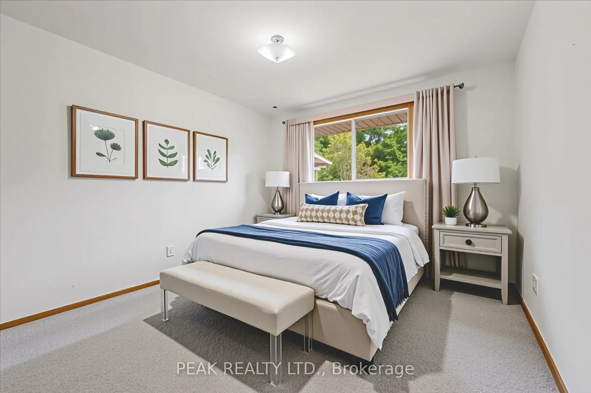 Photo 18 of 553 Glendene Crescent, Waterloo — HOMEH