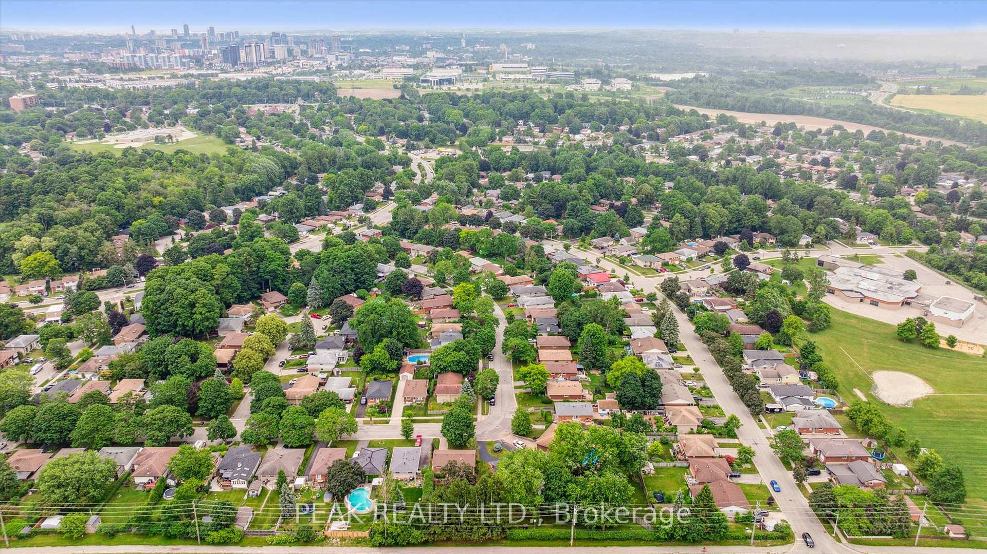 Photo 50 of 553 Glendene Crescent, Waterloo — HOMEH