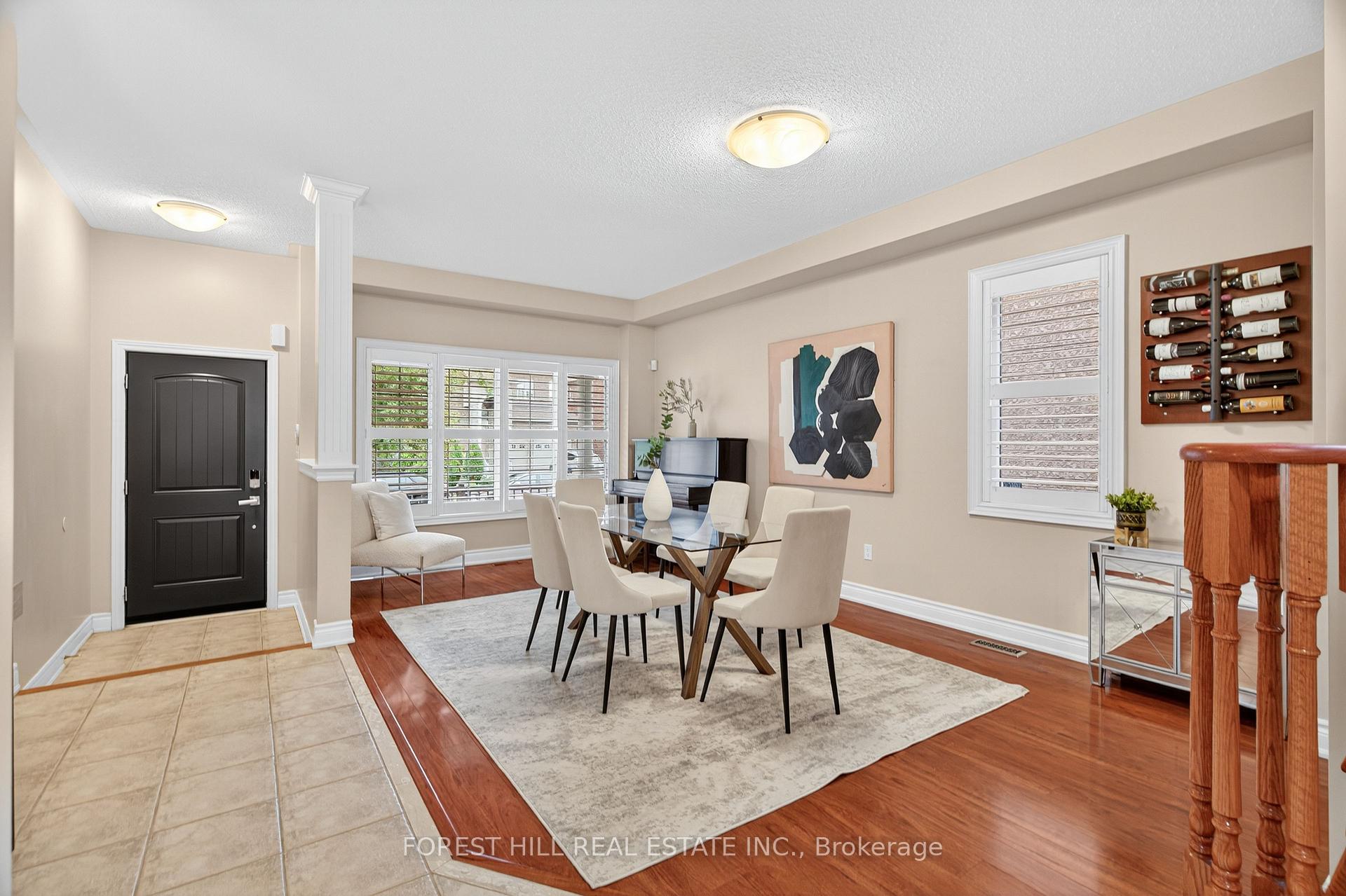 Photo 7 of 10 Mendel Crescent, Vaughan, Patterson — HOMEH
