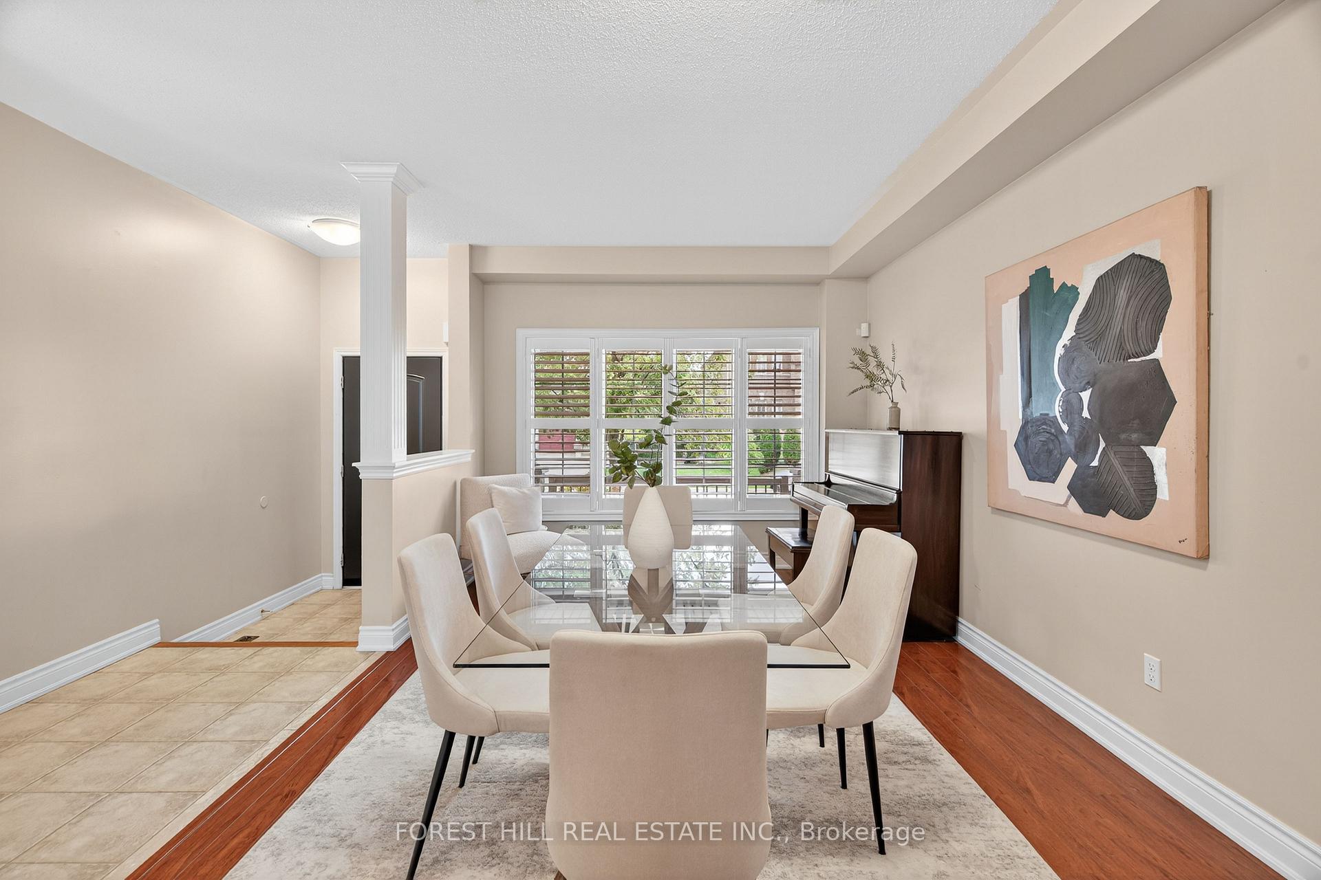 Photo 11 of 10 Mendel Crescent, Vaughan, Patterson — HOMEH