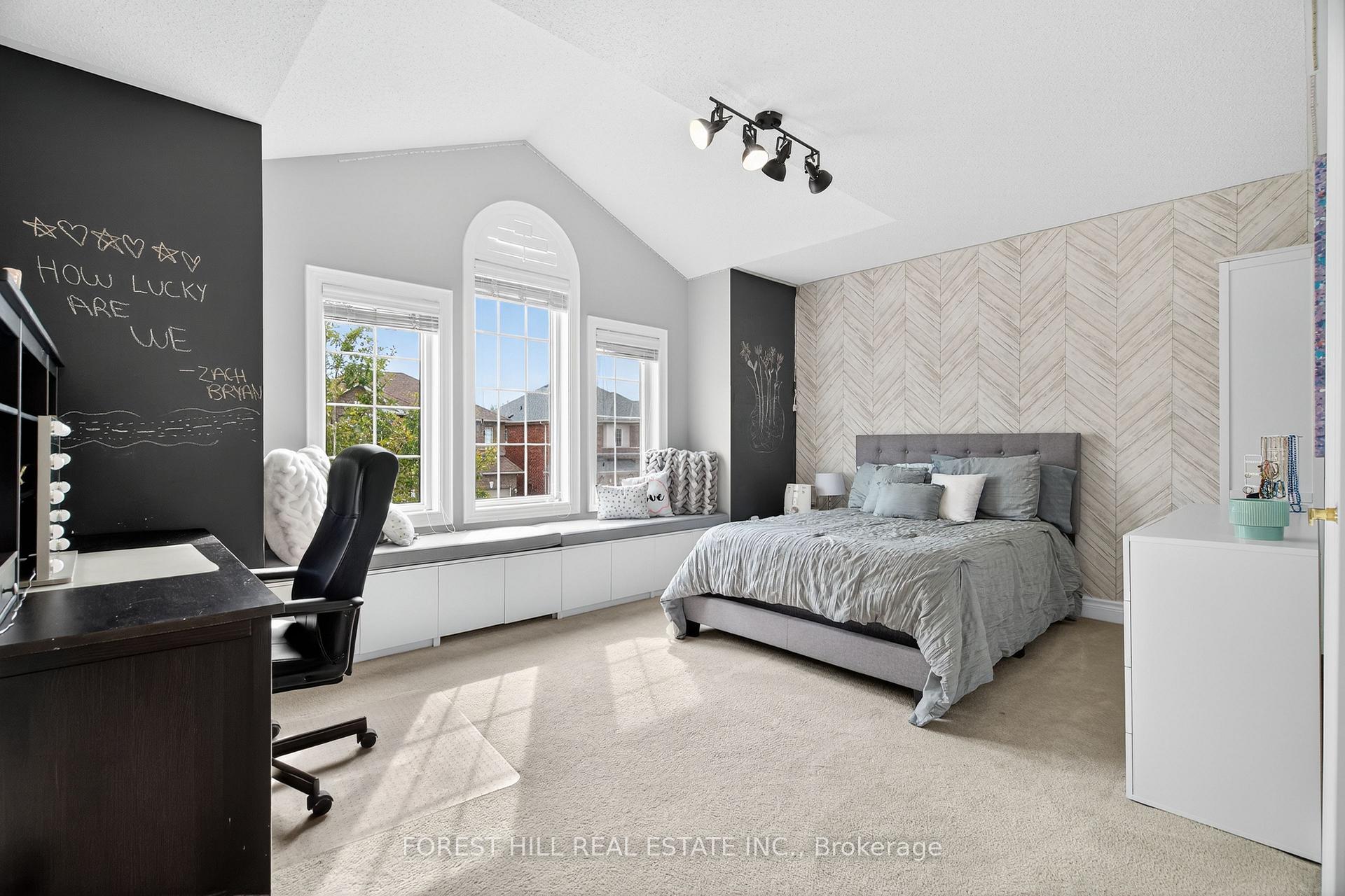 Photo 26 of 10 Mendel Crescent, Vaughan, Patterson — HOMEH