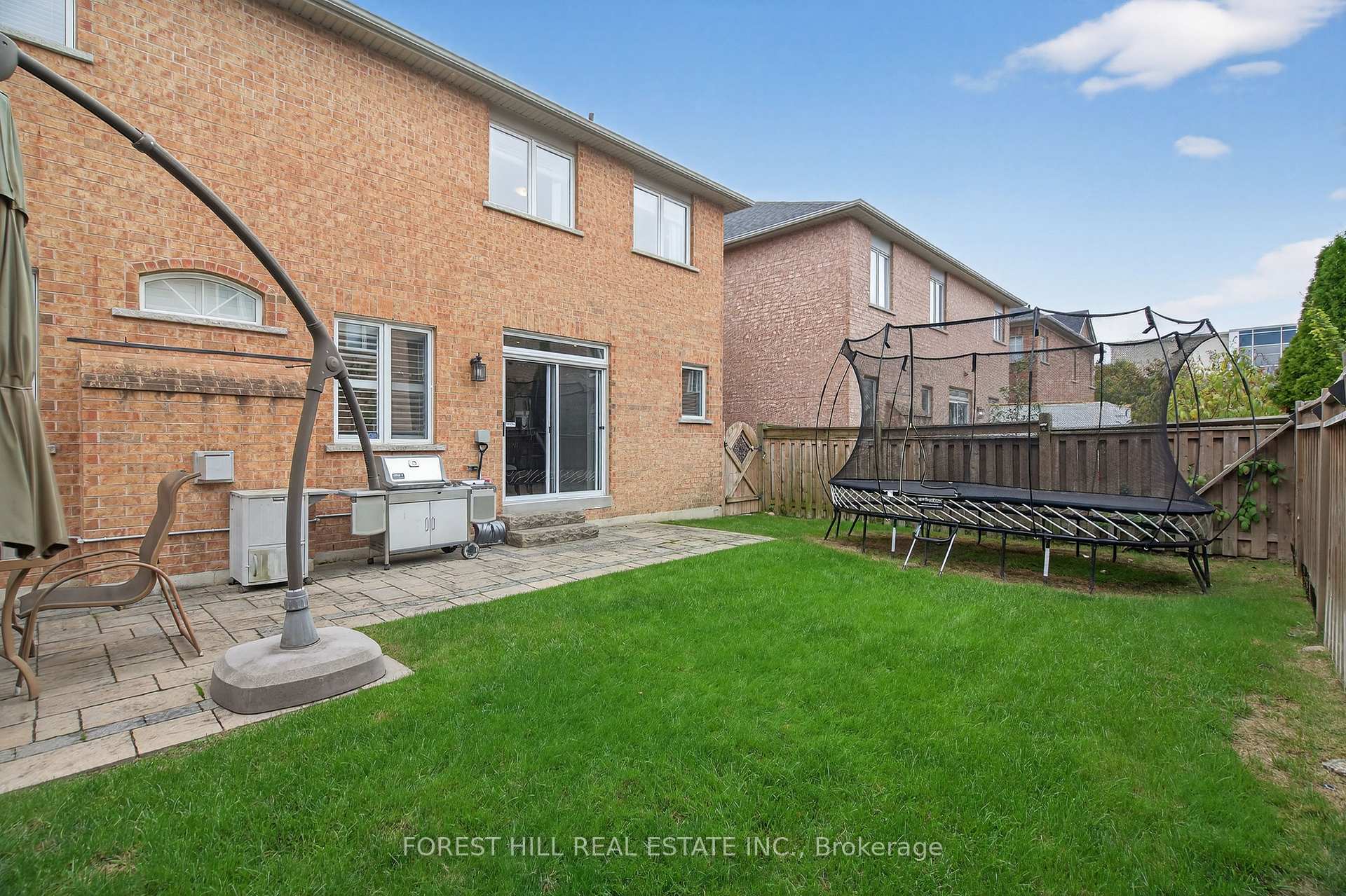 Photo 38 of 10 Mendel Crescent, Vaughan, Patterson — HOMEH