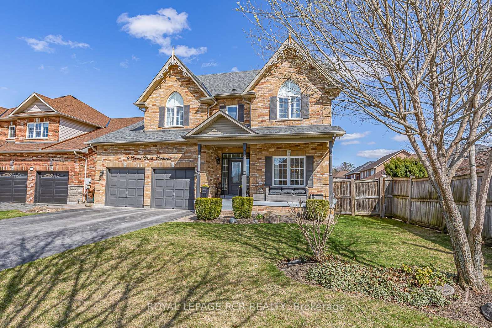 Photo 5 of 9 Coral Creek Crescent, Uxbridge — HOMEH
